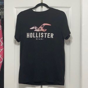 Hollister miami Mens Black tee shirt